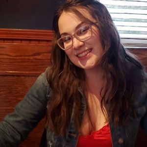 Meet your Posher, Victoria